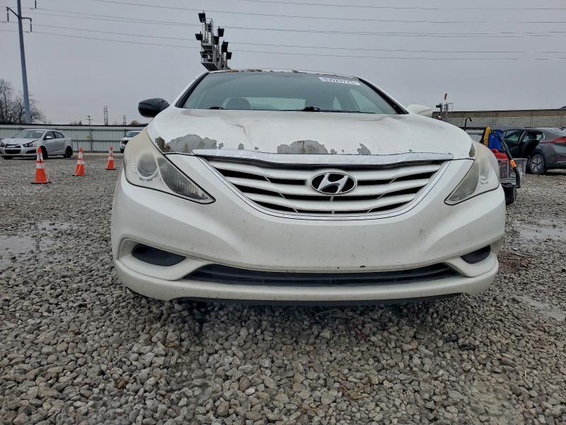 Photo 5 from auction – 2011 HYUNDAI SONATA GLS with VIN 5NPEB4AC0BH253907