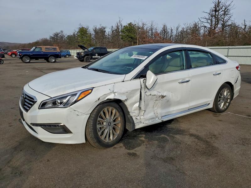 HYUNDAI SONATA SPO 2015 with VIN 5NPE34AF5FH051982 - Photo from auction