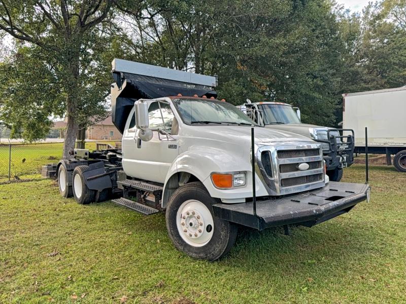2009 FORD F750 SUPER