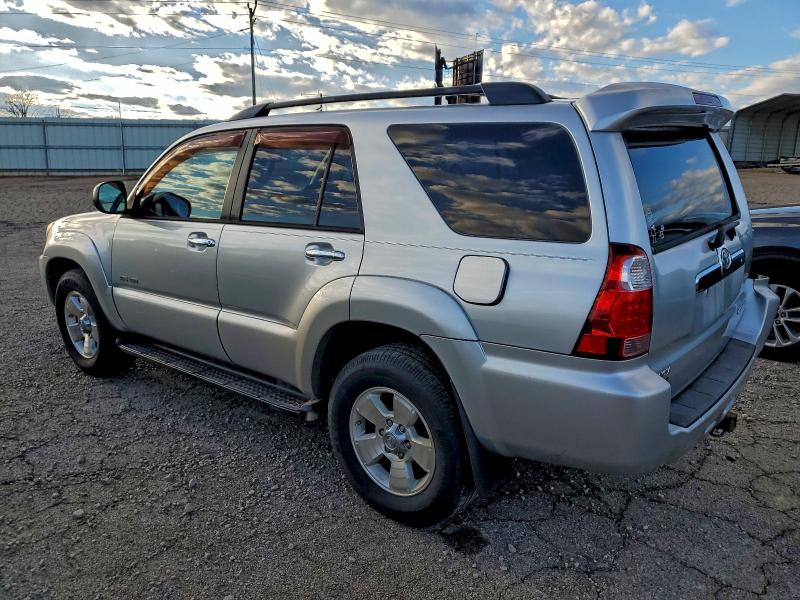 Photo 2 from auction – 2006 TOYOTA 4RUNNER SR with VIN JTEBU14R360088669