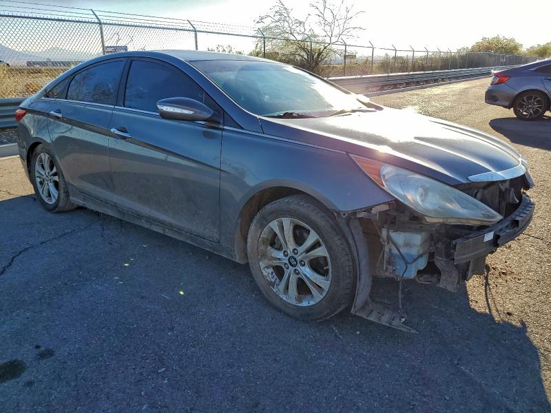 Photo 4 from auction – 2011 HYUNDAI SONATA SE with VIN 5NPEC4AC2BH227497