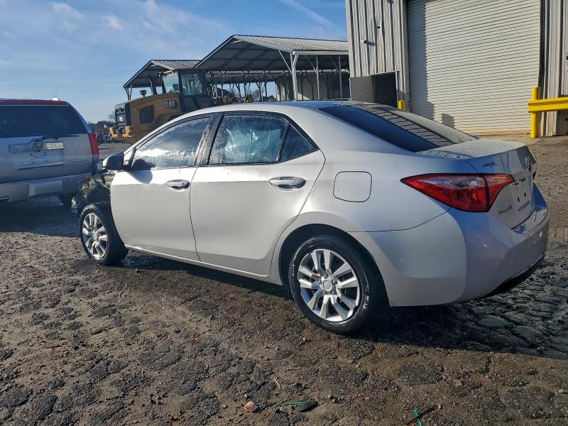 Photo 2 from auction – 2018 TOYOTA COROLLA L with VIN 5YFBURHE5JP848738
