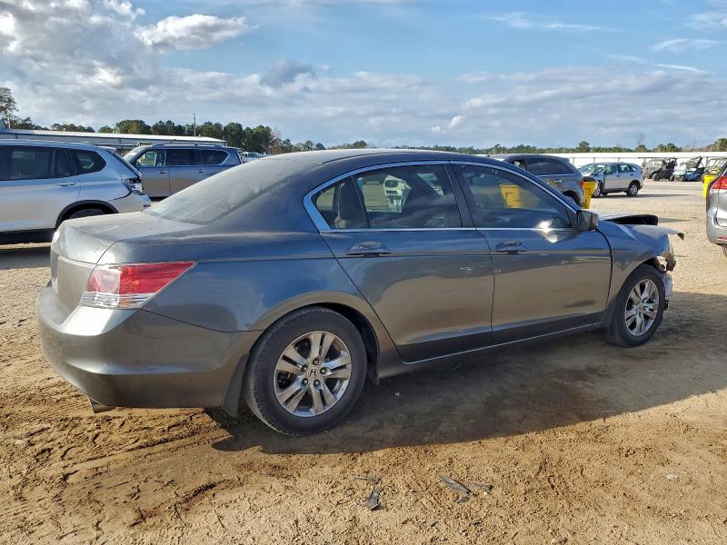 Photo 3 from auction – 2010 HONDA ACCORD with VIN 1HGCP2F43AA052525