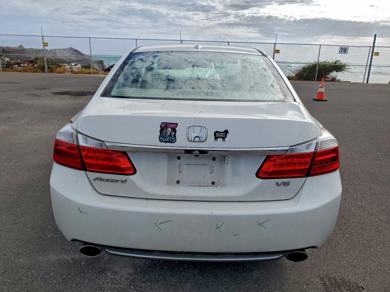 Photo 6 from auction – 2015 HONDA ACCORD with VIN 1HGCR3F80FA007147