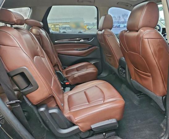 Photo 11 from auction – 2018 BUICK ENCLAVE AV with VIN 5GAEVCKW5JJ233038