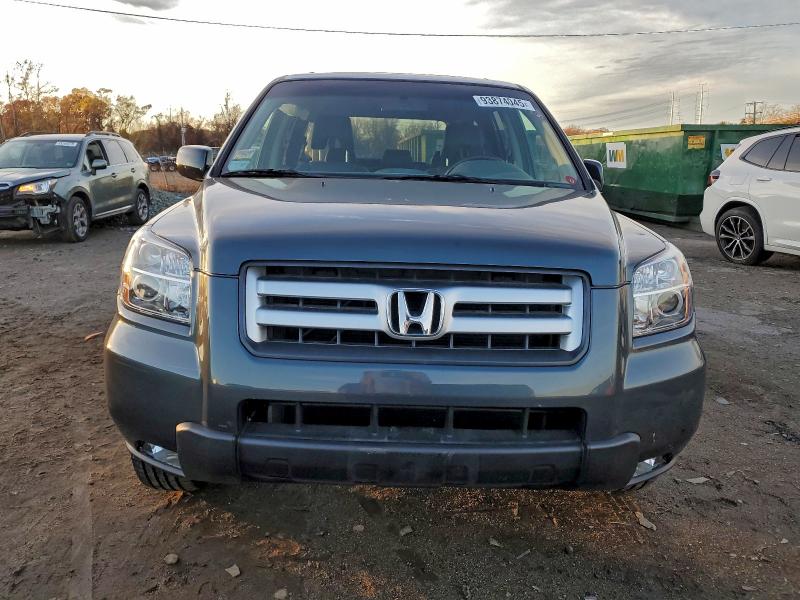 Photo 5 from auction – 2006 HONDA PILOT EX with VIN 5FNYF18796B006883