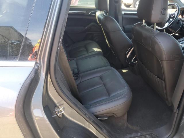 Photo 11 from auction – 2016 PORSCHE CAYENNE with VIN WP1AB2A27GLA93374