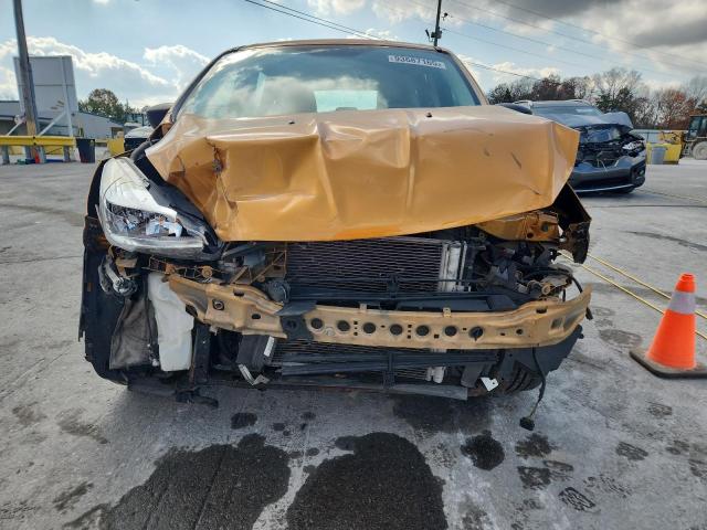 Photo 5 from auction – 2016 FORD ESCAPE with VIN 1FMCU0F72GUA27544