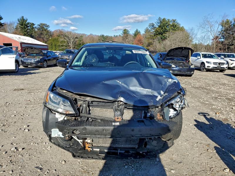 Photo 5 from auction – 2015 VOLKSWAGEN JETTA BASE with VIN 3VW2K7AJ5FM334353