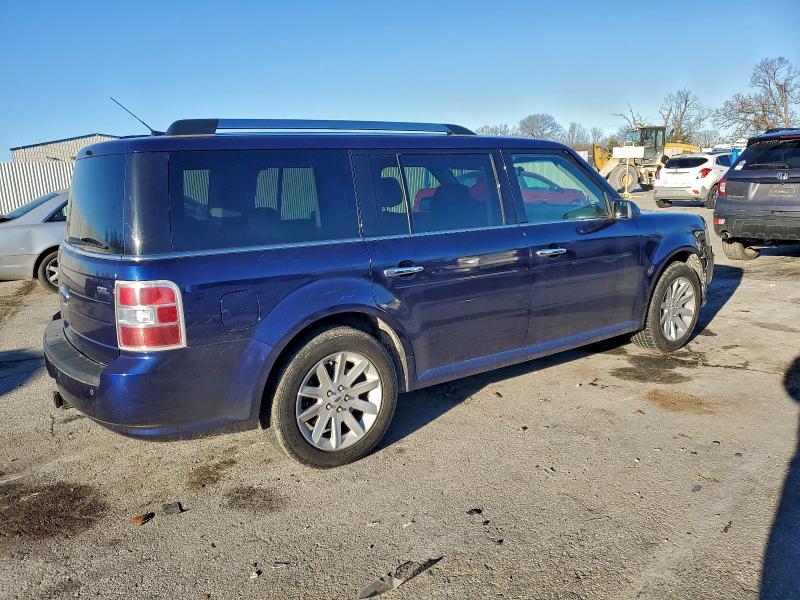 Photo 3 from auction – 2011 FORD FLEX SEL with VIN 2FMGK5CC2BBD15276
