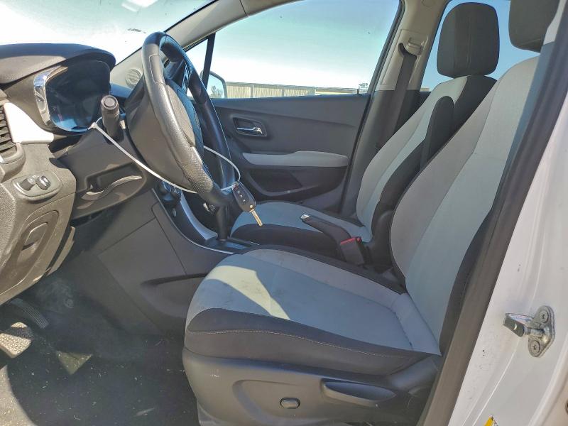 Photo 7 from auction – 2019 CHEVROLET TRAX LS with VIN 3GNCJNSB4KL290875