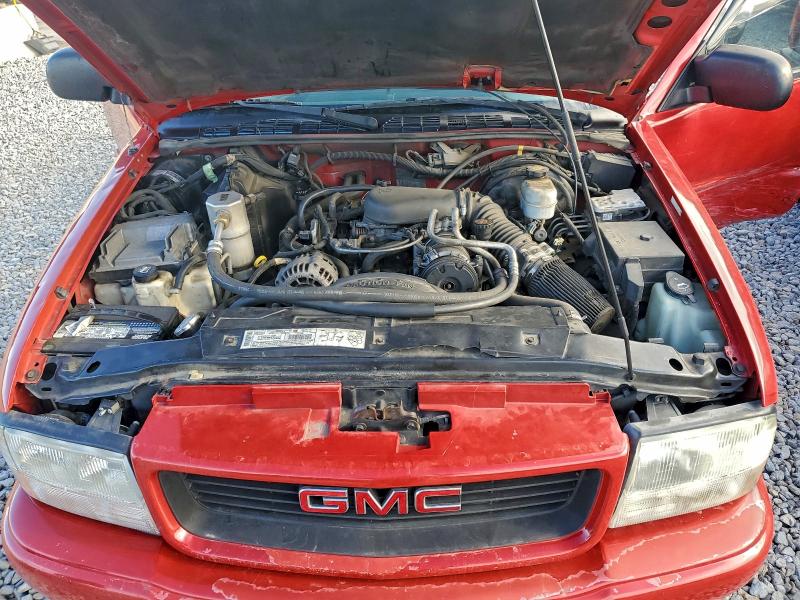 Photo 11 from auction – 2003 GMC SONOMA with VIN 1GTCT19X738173160