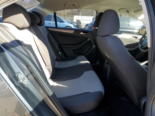 Photo 10 from auction – 2018 VOLKSWAGEN JETTA S with VIN 3VW2B7AJ1JM205731