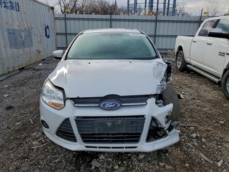 Photo 5 from auction – 2014 FORD FOCUS SE with VIN 1FADP3K25EL458822