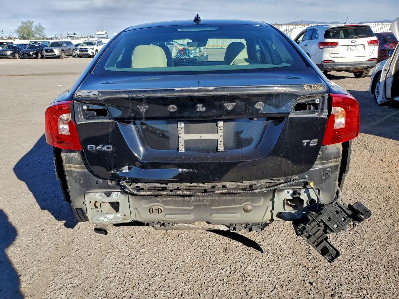 Photo 6 from auction – 2015 VOLVO S60 PREMIE with VIN YV126MFK6F2335729