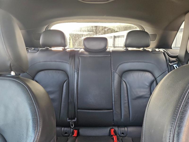 Photo 10 from auction – 2018 AUDI Q3 PREMIUM with VIN WA1HCCFSXJR008442