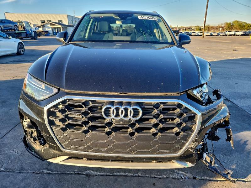 Zdjęcie 5 z aukcji – 2024 AUDI Q5 E PREMI z VIN WA1E2AFY9R2144306
