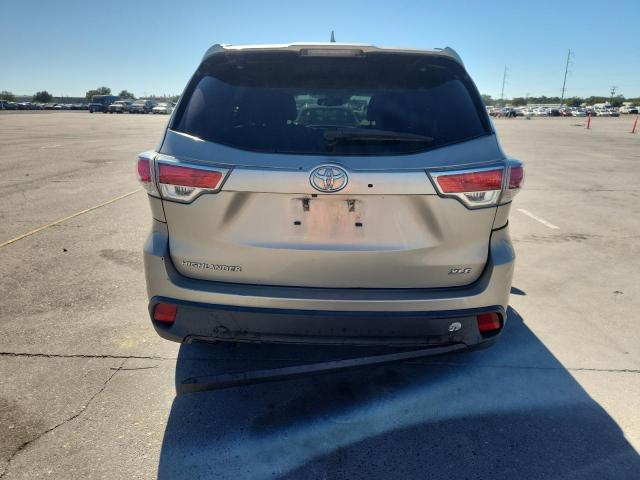Photo 6 from auction – 2016 TOYOTA HIGHLANDER with VIN 5TDKKRFH6GS149024