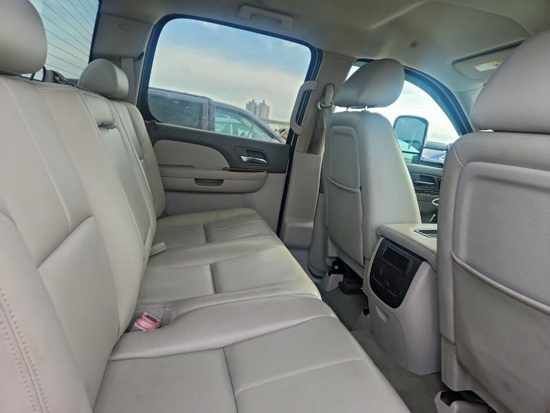 Photo 10 from auction – 2011 CHEVROLET SILVERADO with VIN 1GC1CYC84BF172043