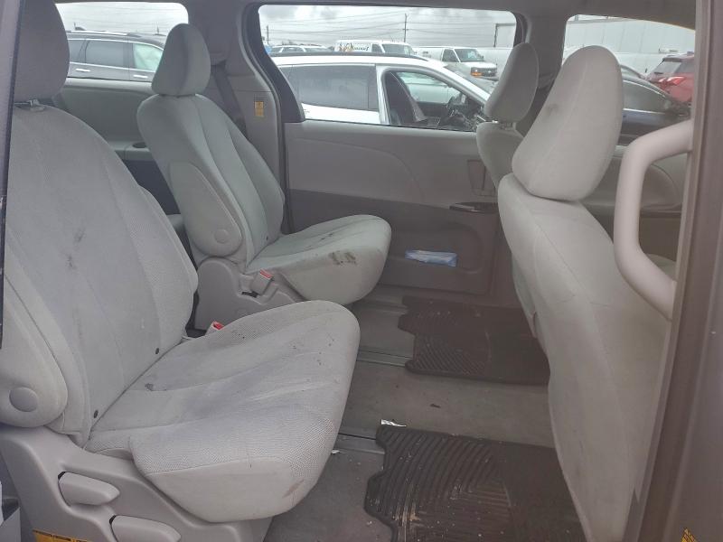 Photo 11 from auction – 2014 TOYOTA SIENNA with VIN 5TDZK3DC7ES438896