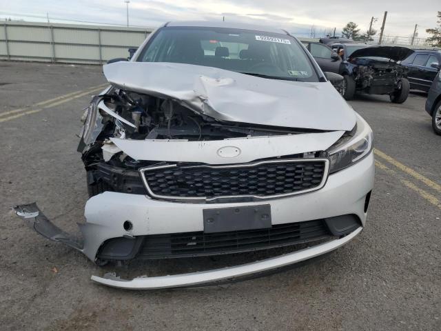 Photo 5 from auction – 2017 KIA FORTE LX with VIN KNAFK5A87H5683686