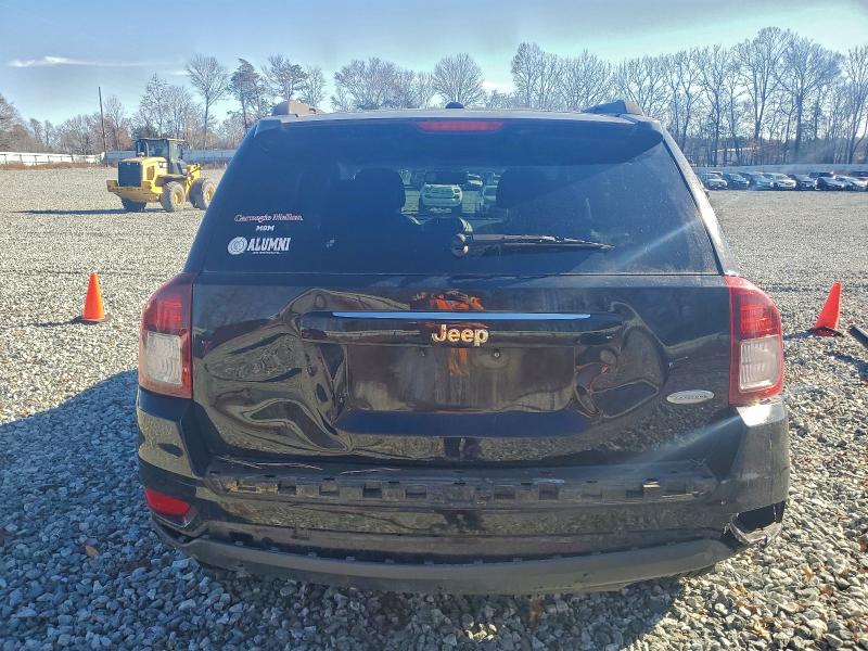 Photo 6 from auction – 2017 JEEP COMPASS LA with VIN 1C4NJCEA9HD212471