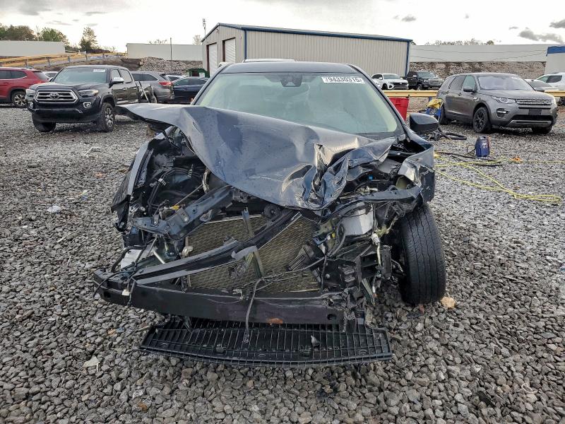 Photo 5 from auction – 2017 TOYOTA COROLLA L with VIN 2T1BURHEXHC785386