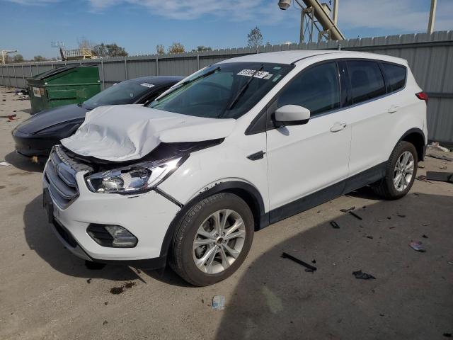 FORD ESCAPE SE 2019 with VIN 1FMCU9GD0KUB01674 - Photo from auction
