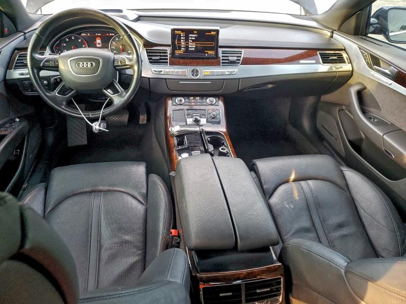 Photo 8 from auction – 2015 AUDI A8 QUATTRO with VIN WAUJGAFD7FN024210