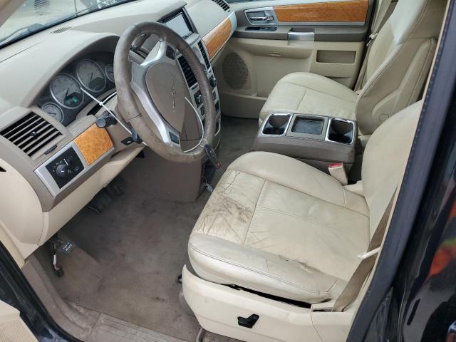 Photo 7 from auction – 2010 CHRYSLER TOWN & COU with VIN 2A4RR6DXXAR167071