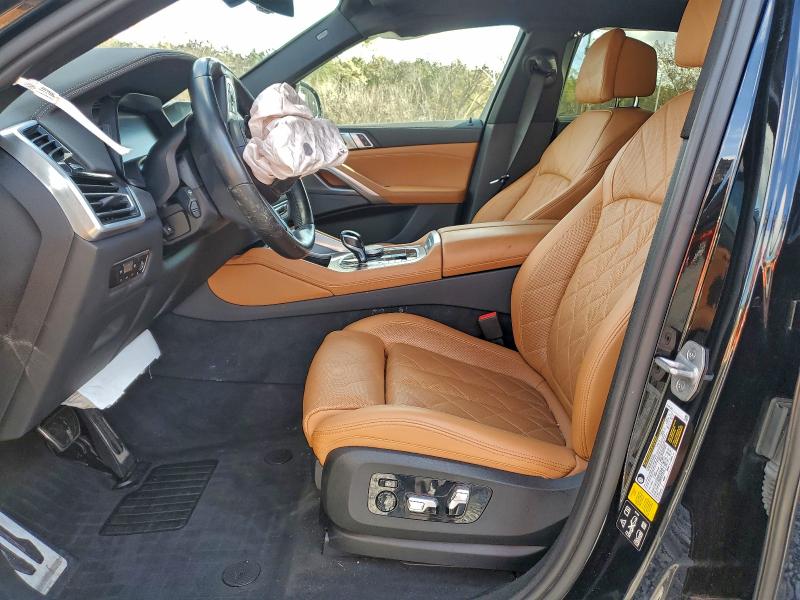 Photo 7 from auction – 2023 BMW X6 XDRIVE4 with VIN 5UXCY6C09P9P95932