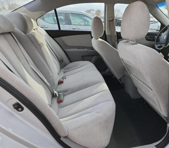 Zdjęcie 10 z aukcji – 2008 KIA OPTIMA LX z VIN KNAGE123985270000