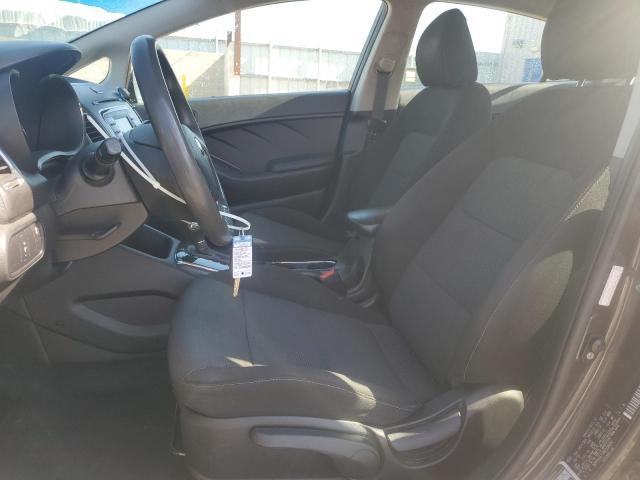 Photo 7 from auction – 2017 KIA FORTE LX with VIN 3KPFK4A77HE038450