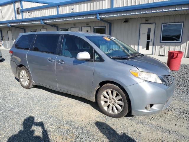 Photo 4 from auction – 2011 TOYOTA SIENNA XLE with VIN 5TDYK3DC5BS037709
