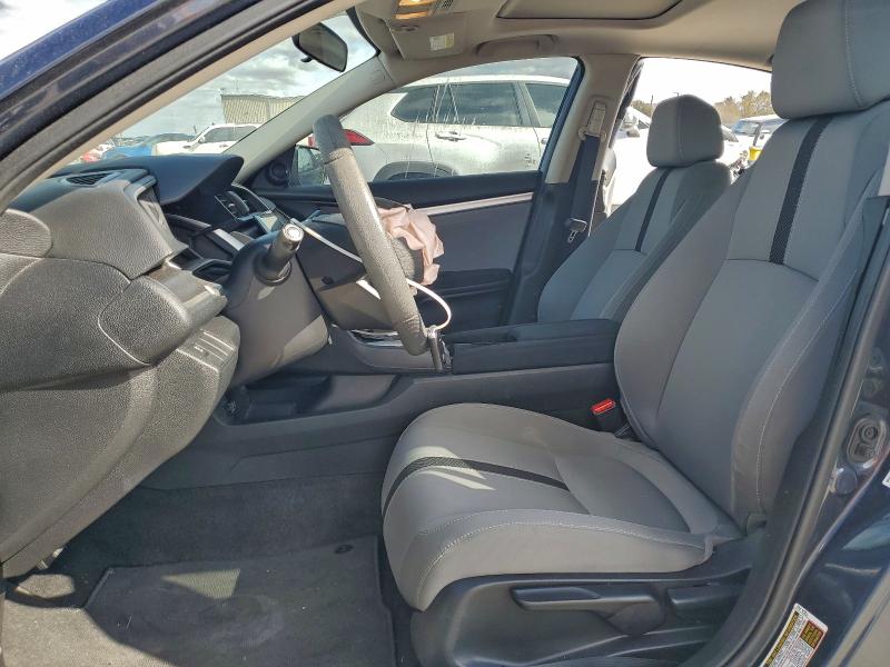 Photo 7 from auction – 2017 HONDA CIVIC EX with VIN 19XFC2F7XHE035858