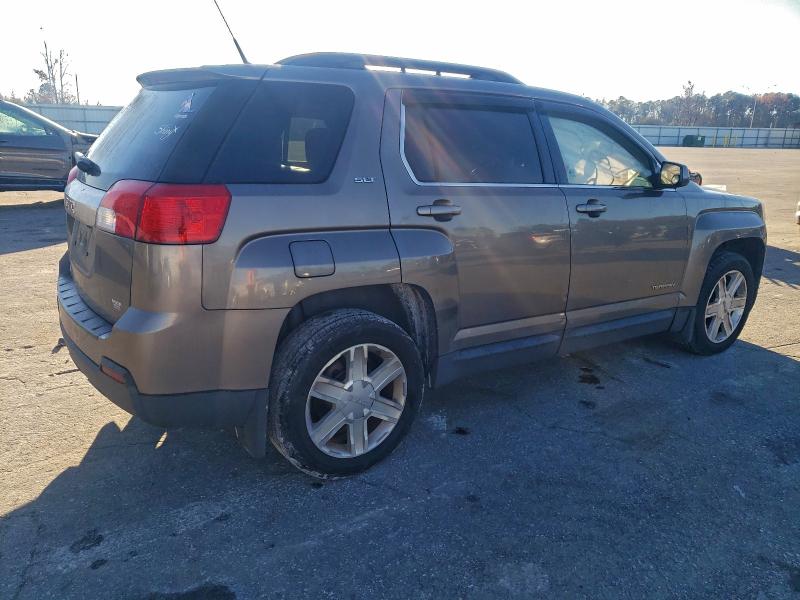 Photo 3 from auction – 2010 GMC TERRAIN SL with VIN 2CTALFEW6A6300165