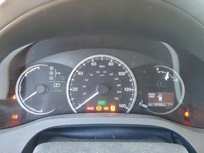 Photo 9 from auction – 2011 LEXUS CT 200 with VIN JTHKD5BH0B2026598