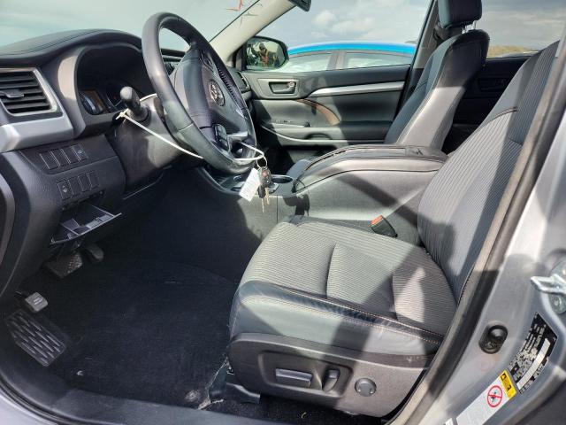 Photo 7 from auction – 2015 TOYOTA HIGHLANDER with VIN 5TDBKRFH9FS134807