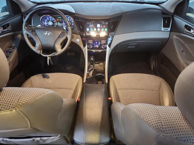 Photo 8 from auction – 2011 HYUNDAI SONATA SE with VIN 5NPEC4AC6BH055023
