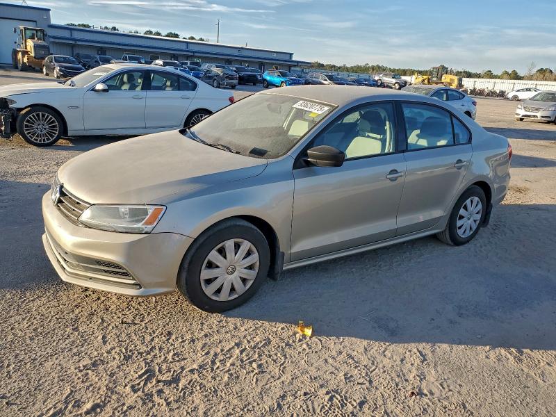Photo 1 from auction – 2015 VOLKSWAGEN JETTA BASE with VIN 3VW2K7AJ0FM335474