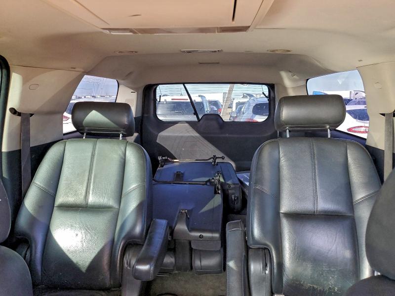 Photo 10 from auction – 2008 CHEVROLET SUBURBAN C with VIN 3GNFC16058G201194