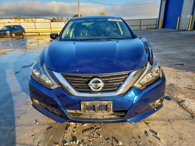 Photo 5 from auction – 2017 NISSAN ALTIMA 2.5 with VIN 1N4AL3AP1HC113027