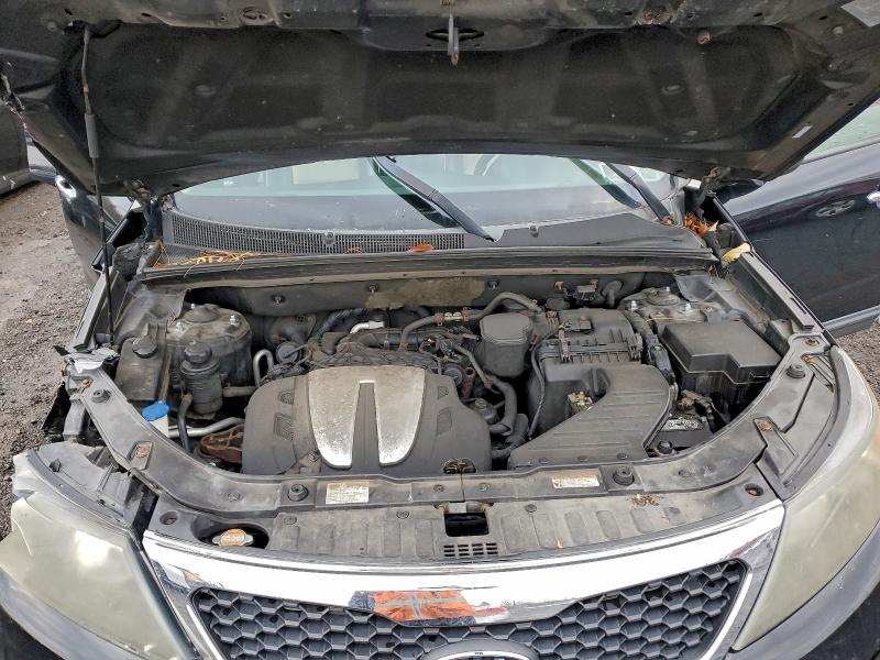 Photo 12 from auction – 2011 KIA SORENTO EX with VIN 5XYKUDA25BG066187