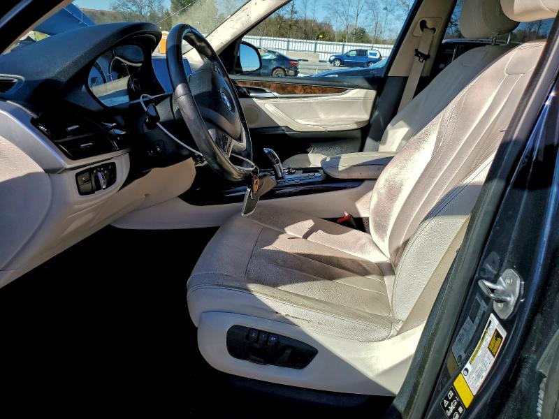 Photo 7 from auction – 2016 BMW X5 XDRIVE3 with VIN 5UXKR0C59G0S84601