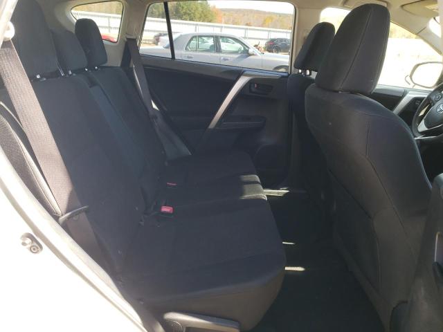 Photo 11 from auction – 2014 TOYOTA RAV4 LE with VIN JTMBFREV1EJ005273