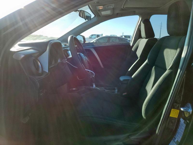 Photo 7 from auction – 2013 TOYOTA RAV4 XLE with VIN 2T3RFREV4DW085702