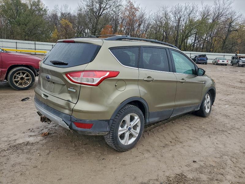 Photo 3 from auction – 2014 FORD ESCAPE with VIN 1FMCU0GX5EUA77107