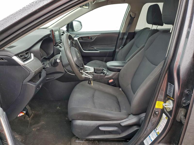 Photo 7 from auction – 2020 TOYOTA RAV4 LE with VIN 2T3F1RFV7LC131121