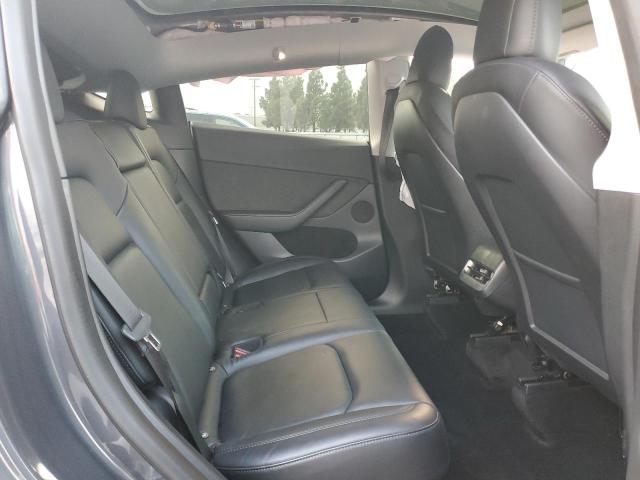 Photo 10 from auction – 2022 TESLA MODEL Y with VIN 7SAYGDEE2NF555120
