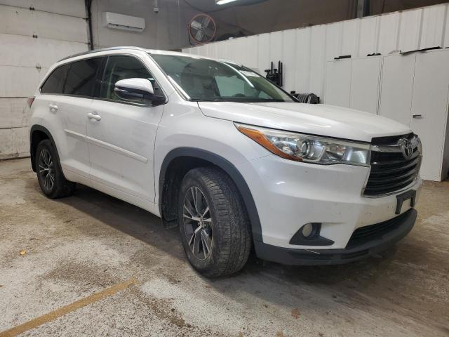 Foto 4 de la subasta – 2016 TOYOTA HIGHLANDER con VIN 5TDJKRFH5GS254696